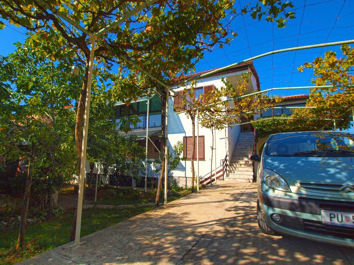 Apartments Irena 531 Pula Exterior foto